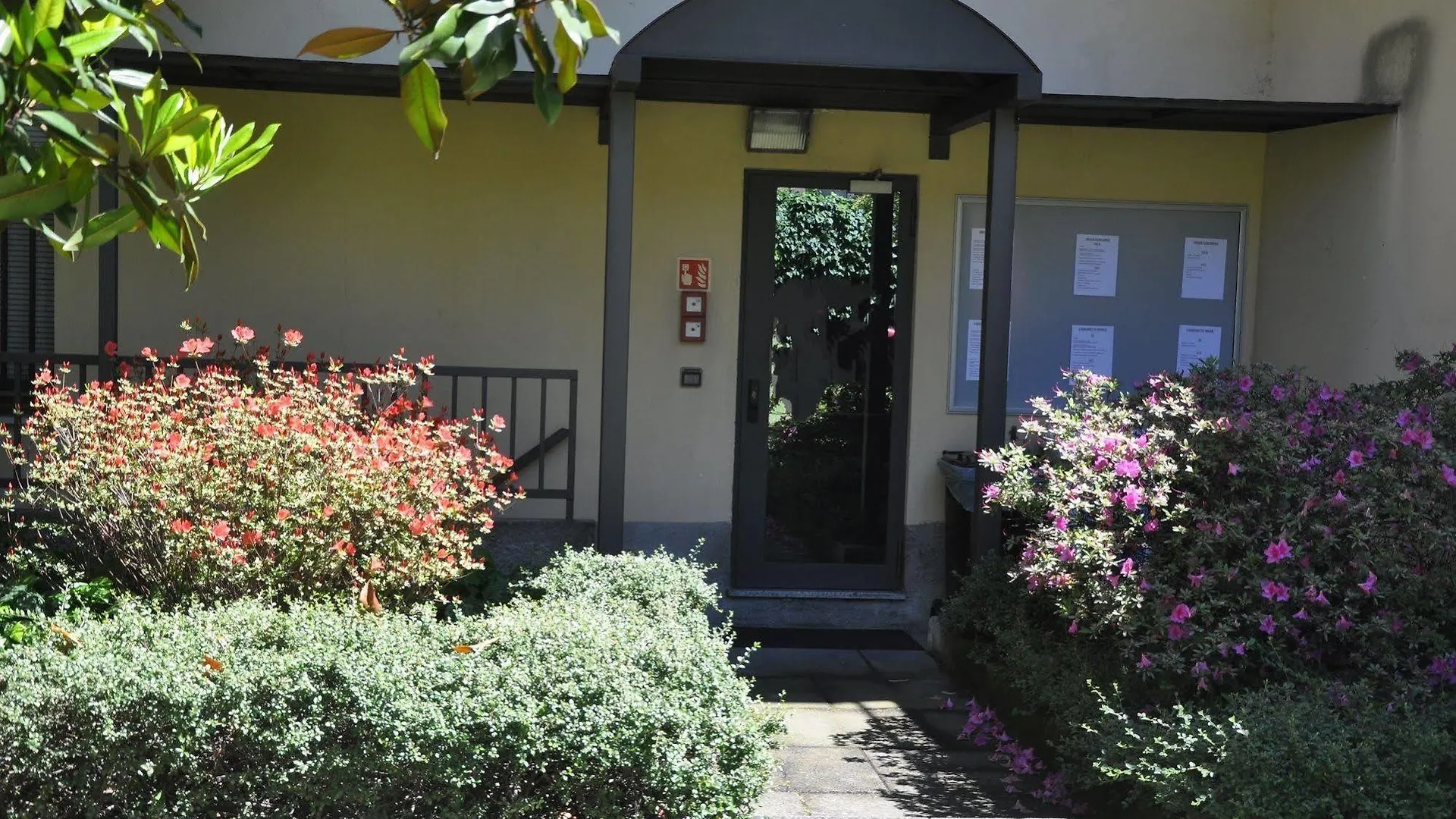 ** Aparthotel Residence Le Corti Milan Italy
